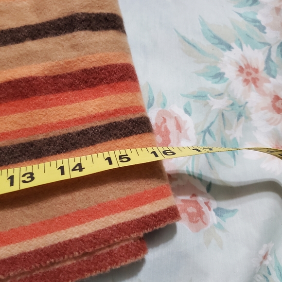 Like New Charles Tyrwhitt 100% Cashmere Scarf unisex, earth tones, - Picture 4 of 4